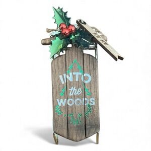 Bath and Body Works wallflower plug in diffuser Sled Sleigh Into The Woods